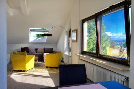 Alpenblick Apartment *